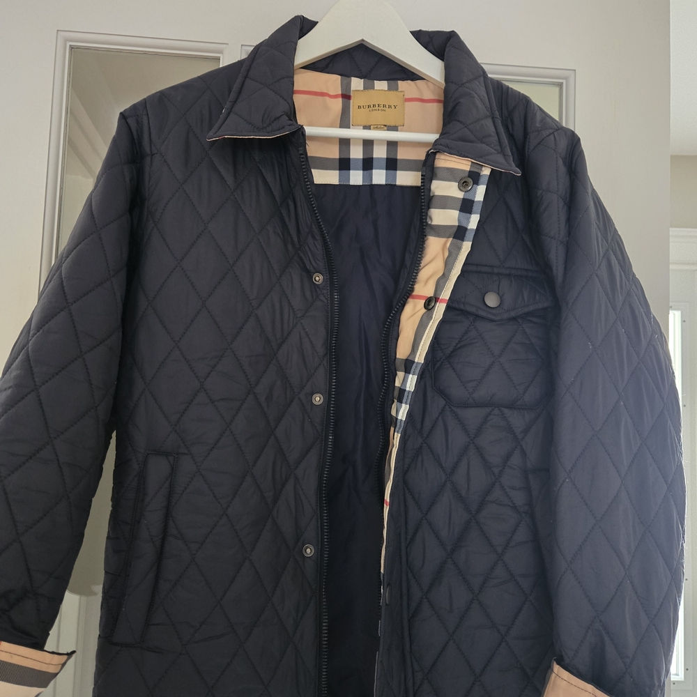 Burberry Men's Navy Blue Quilted Jacket